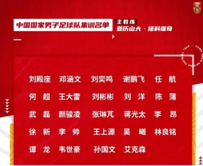 这类浪漫我认可是很雷，但雷得欢喜！周秀娜仍是穿戴比基尼年夜弄巨乳SEXY诱惑，然后对着刘恺威年夜背恋爱哲学，完成客串使命。